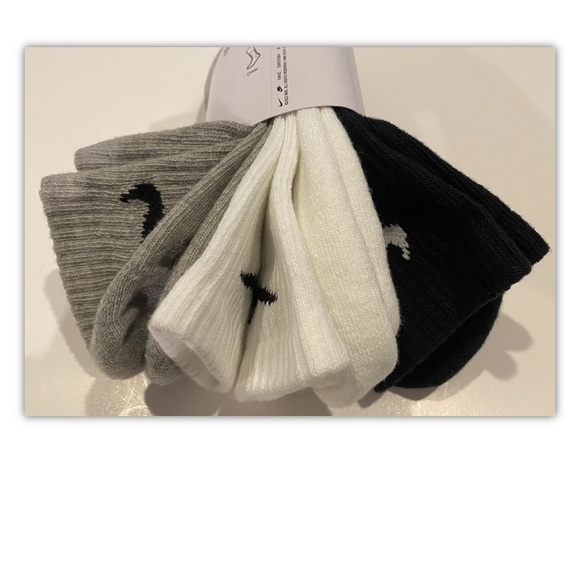 Nike Everyday Crew Socks 3 Pair Men 8-12 Wmn 10-13 Gray White Black Logo Cushion - Picture 9 of 12